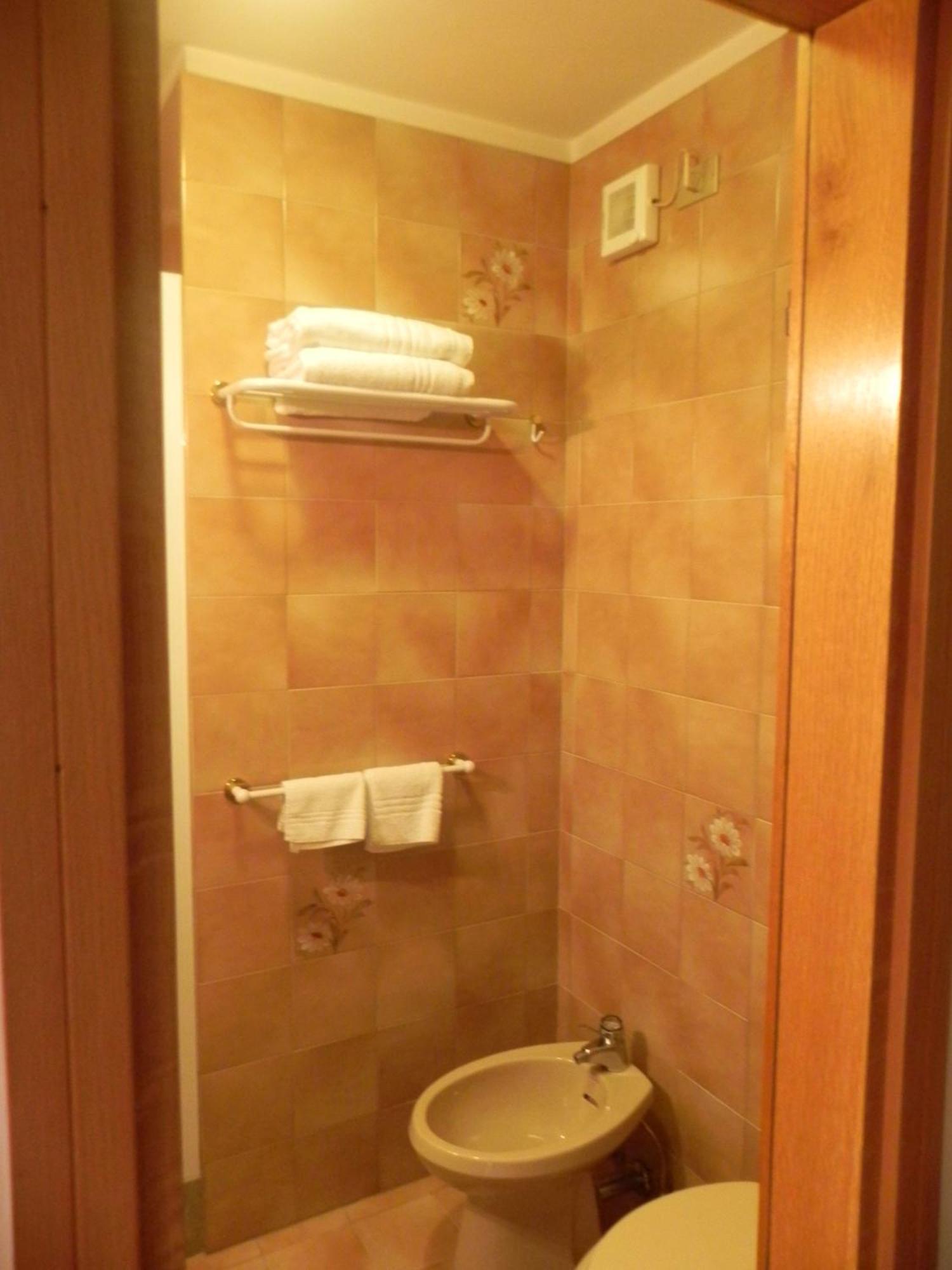 Hotel Italia كنازاي المظهر الخارجي الصورة